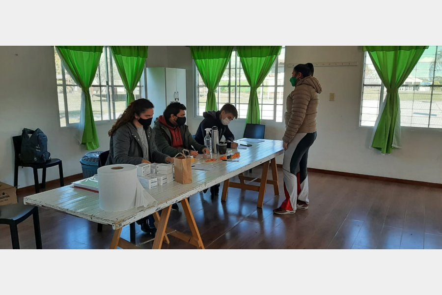 Continúa la campaña de castración e identificación canina 