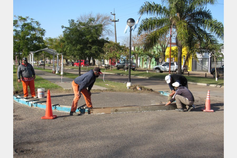 Diversas obras lleva adelante la Municipalidad optimizando espacios de la ciudad