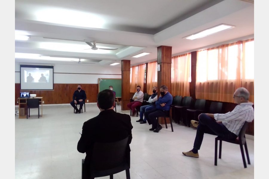 Nuevo encuentro del Comité de Emergencia de Larroque, con asistencia perfecta, se informó sobre la situación epidemiológica local