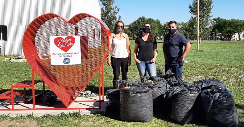 En Larroque se preparó la primera partida de tapitas para la “Fundación Garrahan”