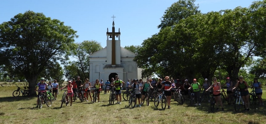 Exitosa pedaleada en Larroque hasta Paso “El Corralito”