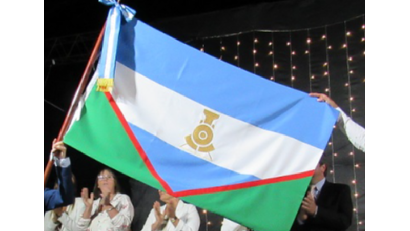 La Bandera de Larroque se expondrá en Casa de Gobierno en Paraná