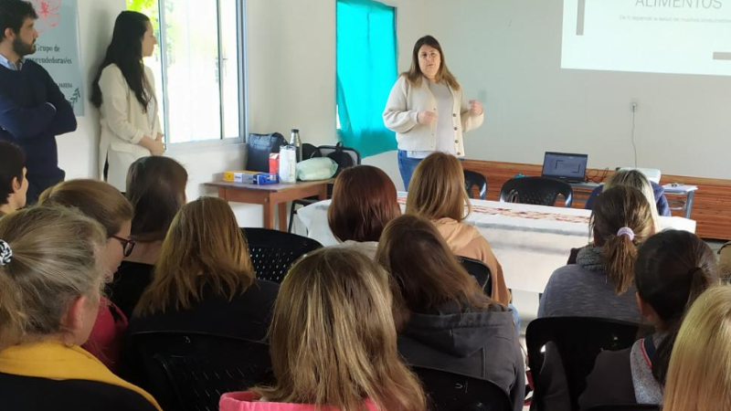 Curso de Manipulación de Alimentos para Emprendedores y Cocineros