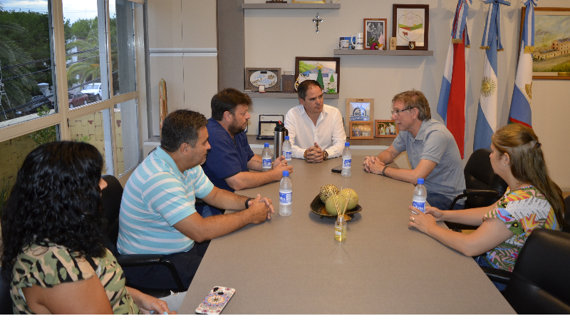 El intendente Hassell recibió al secretario de Agricultura, Ganadería y Pesca de la Nación, Juan José Bahillo