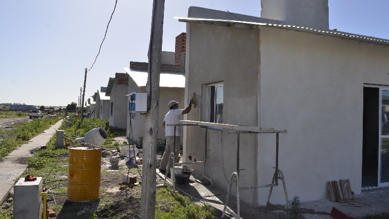 Avanza la construcción de 16 viviendas en Larroque