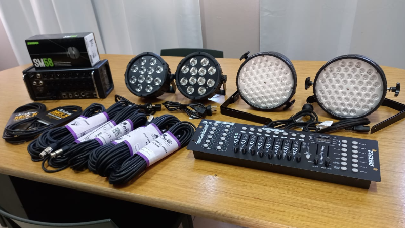 La Sala de Teatro “Padre Alberto Paoli” de Larroque cuenta con nuevo equipamiento de última generación
