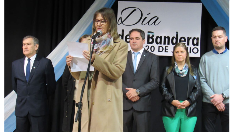 Larroque le rindió homenaje a Manuel Belgrano