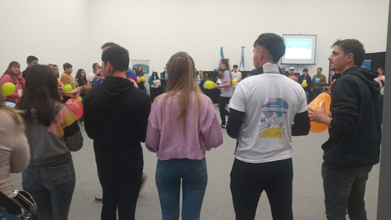 Larroque presente en el Primer Encuentro Regional de las Adolescencias Entrerrianas