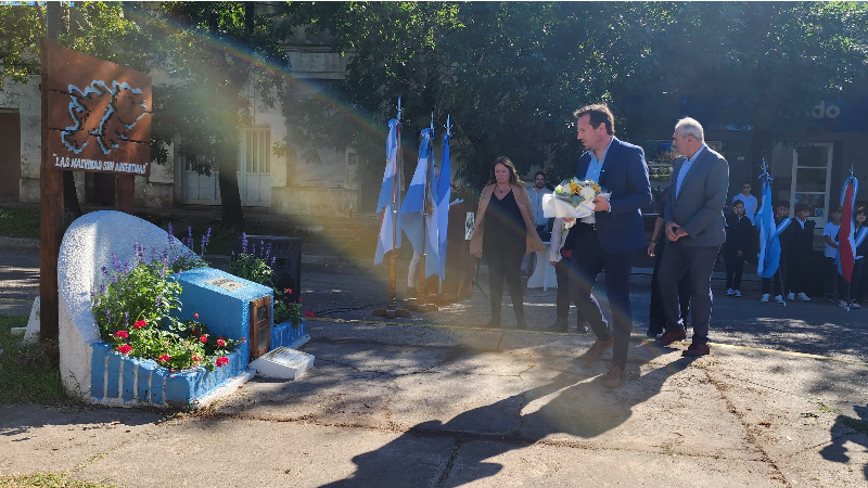 ACTO 2 DE ABRIL: DÌA DEL VETERANO Y DE LOS CAIDOS EN LA GUERRA DE MALVINAS