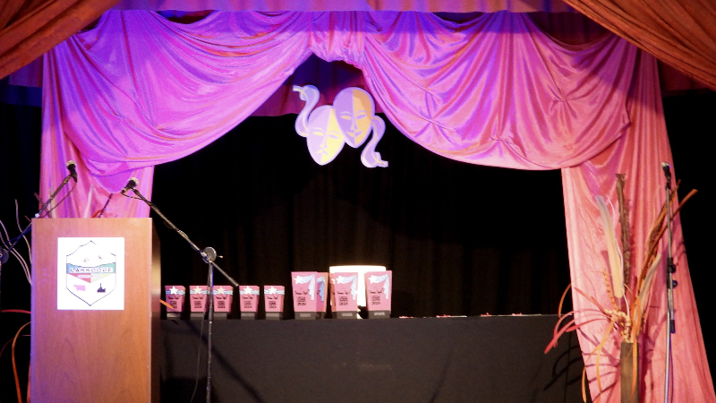 UN FIN DE SEMANA A PURA ESCENA: "VII FESTIVAL DE TEATRO EN LARROQUE"