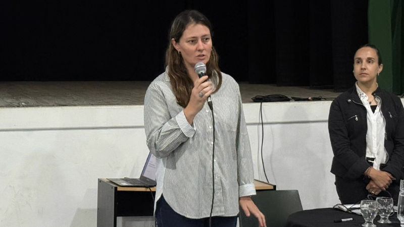 SE REALIZÓ UN CONVERSATORIO SOBRE PREVENCIÓN DEL SUICIDIO EN CONJUNTO CON EQUIPOS DE SALUD MENTAL