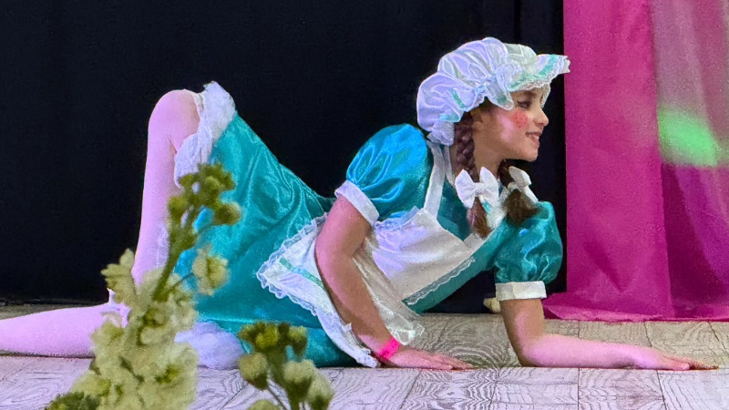 LARROQUE VIVIÓ EL VI CERTAMEN DE DANZAS