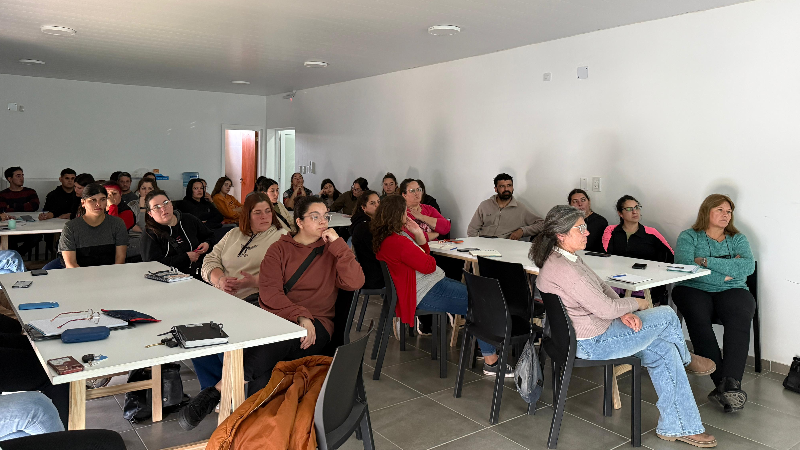GRAN PARTICIPACIÓN EN EL CURSO DE MANIPULACIÓN DE ALIMENTOS EN LARROQUE