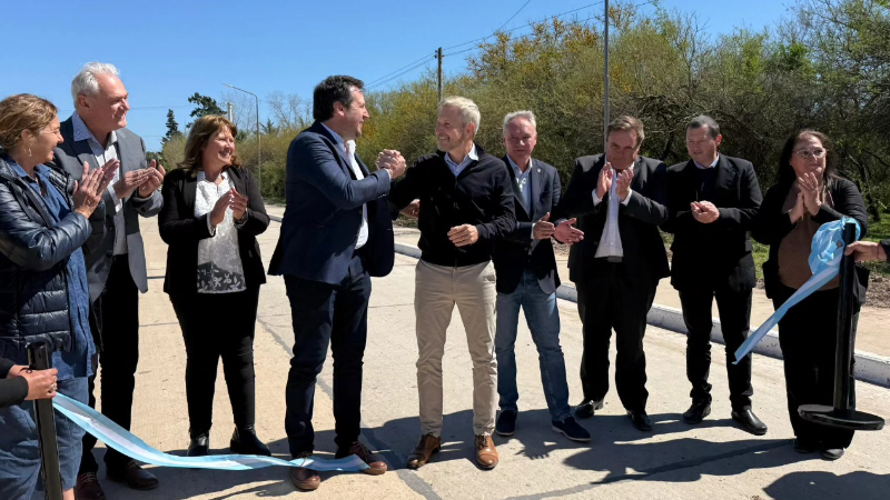 UN PASO MÁS: SE INAUGURÓ LA OBRA DE AVENIDA 25 DE MAYO CON PRESENCIA DEL GOBERNADOR.
