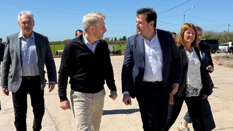 UN PASO MÁS: SE INAUGURÓ LA OBRA DE AVENIDA 25 DE MAYO CON PRESENCIA DEL GOBERNADOR.