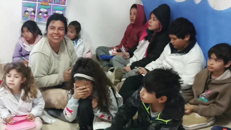 EL TALLER CUENTOS MÁGICOS DE ANAF BRILLÓ EN LA MARATÓN DE LECTURA