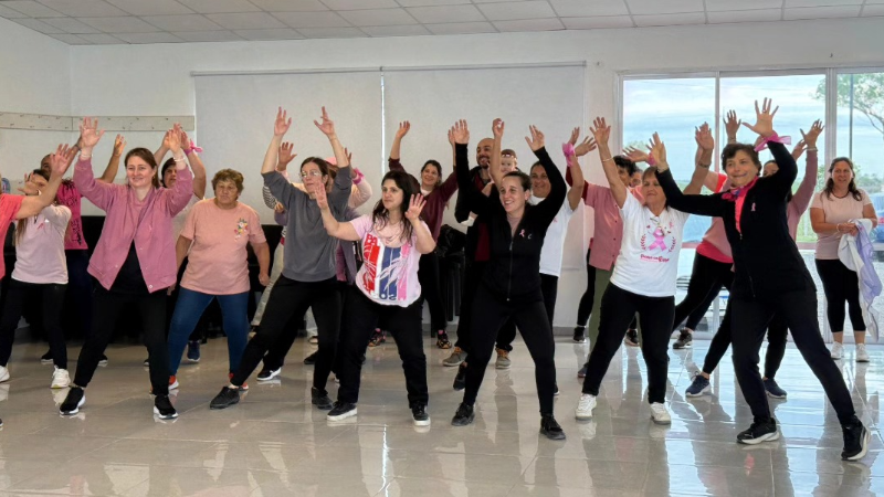 CAMINATA POR LA CONCIENTIZACIÓN DEL CÁNCER DE MAMA