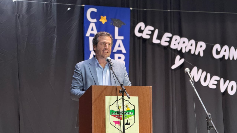 ENTREGA DE CERTIFICADOS DE CAPACITACIONES LABORALES PARA JÓVENES Y ADULTOS