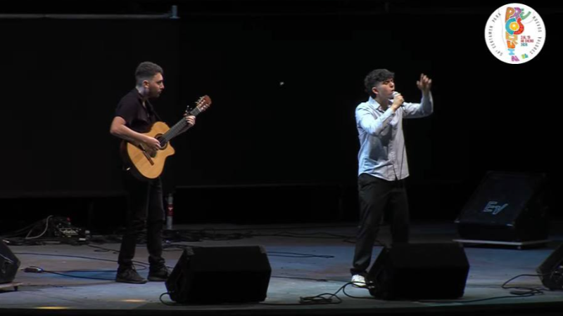 ORGULLO LARROQUENSE EN LOS GRANDES ESCENARIOS DEL FOLKLORE NACIONAL