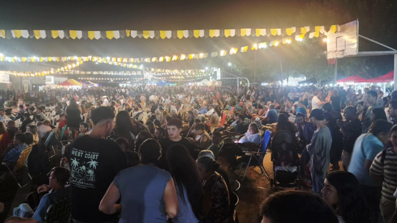 CARNAVALEANDO 2026: MÚSICA, COMPARSAS Y UNA GRAN FIESTA POPULAR EN LARROQUE