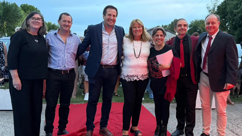 LARROQUE DIO INICIO A LA 8º EDICIÓN DEL FESTIVAL DE TEATRO 2026