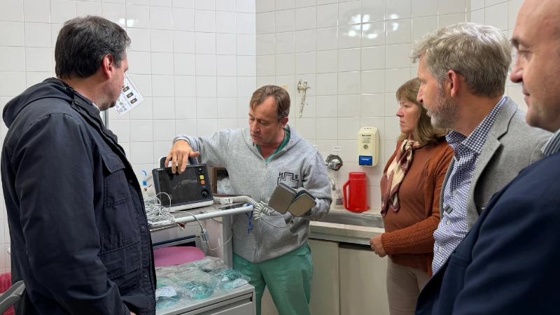 EL GOBERNADOR ROGELIO FRIGERIO VISITÓ LARROQUE Y FORTALECIÓ ÁREAS CLAVE DE SALUD Y PRODUCCIÓN